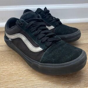Vans First in BMX Old Skool Classic Lace Up Skateboarding Sneakers in Black